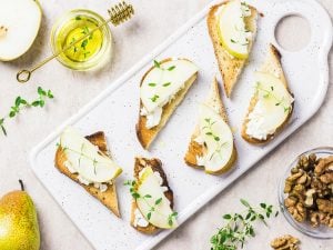 Croûtons aux pommes et chèvre