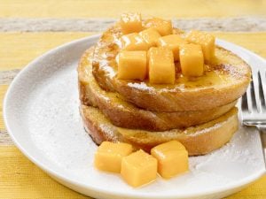 Pain perdu à la mangue caramélisée