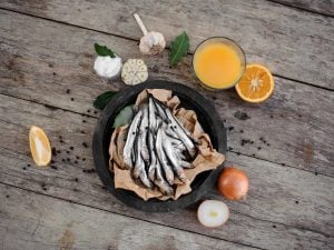 Papillote d’anchois frais et orange
