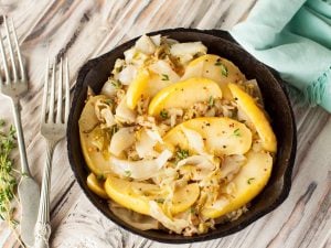 Pommes poêlées au miel et crottin de chèvre