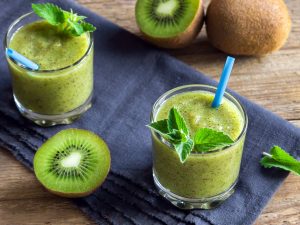 Jus tonifiant kiwi-pomme