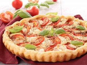 Tarte à la tomate et au fromage de chèvre