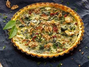 Tarte aux blettes et aux noix