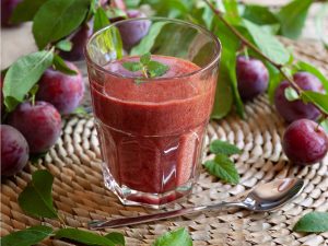 Soupe froide aux prunes