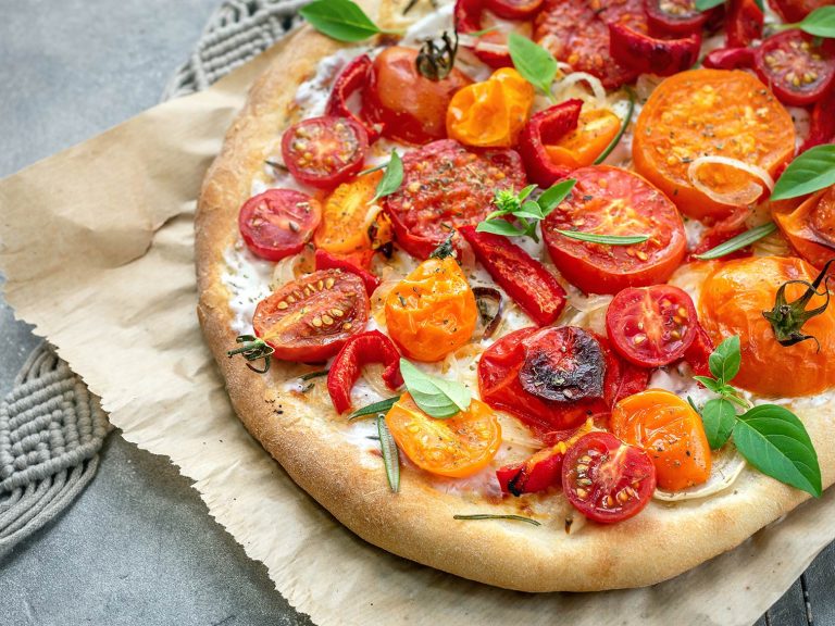 Recette Tarte fine aux tomates grappe et parmesan Potager City Recette Tarte fine aux tomates grappe et parmesan Potager City