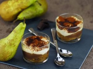 Tiramisu aux poires pochées au Porto