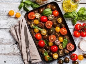 Tomates gratinées aux herbes