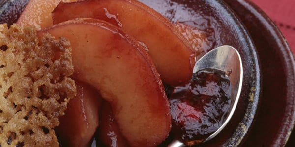 Coings pochés façon sangria
