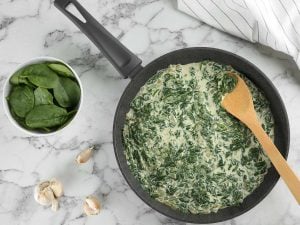 Epinards à la crème de gruyère râpé