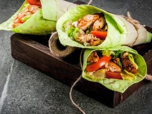 Wrap de laitue au poulet
