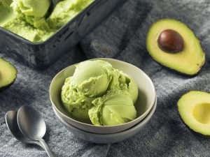 Glace à l’avocat