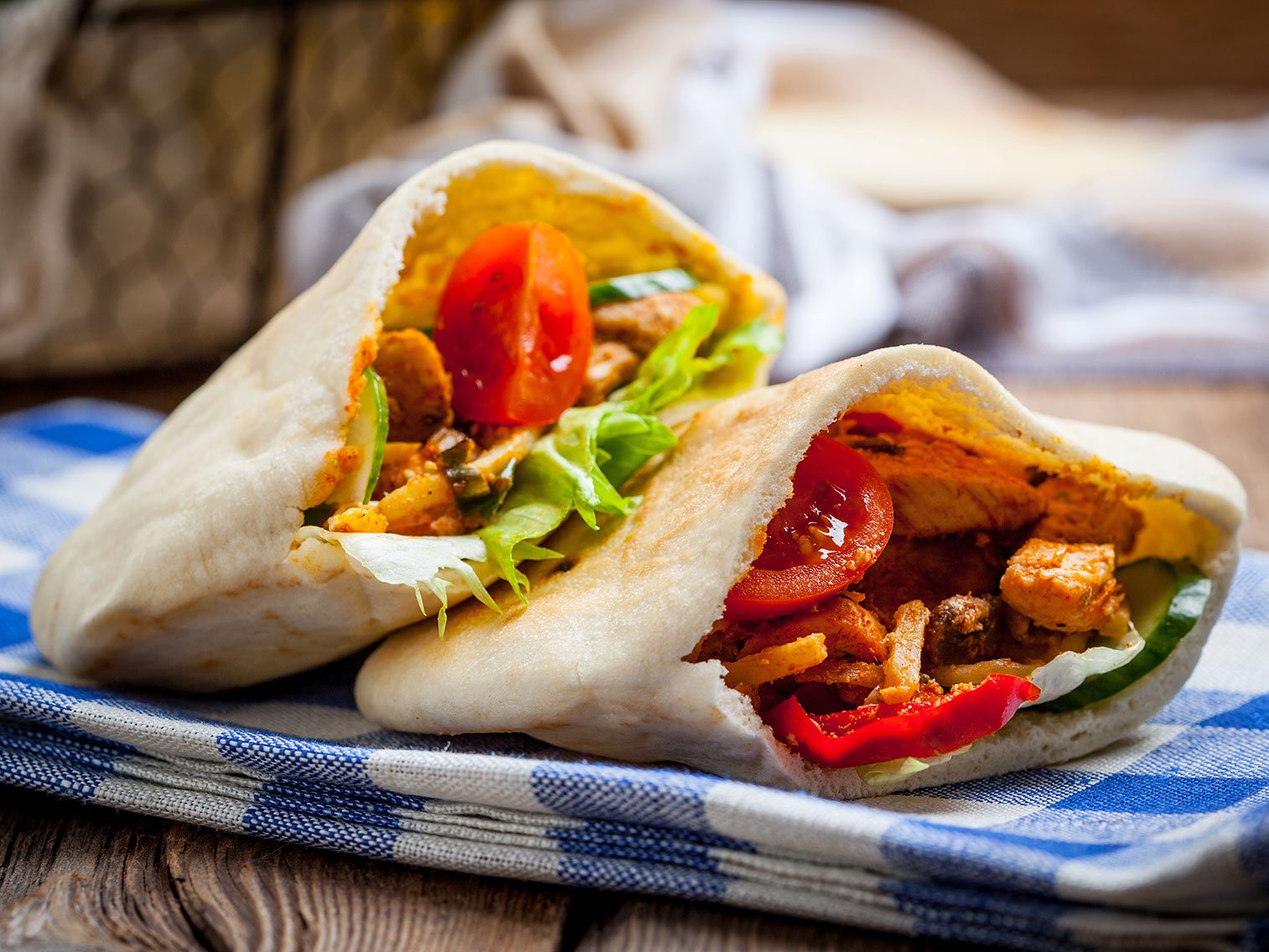 Recette Pitta : Recette Pitta De Laitue, Jambon Et Ses Crudités