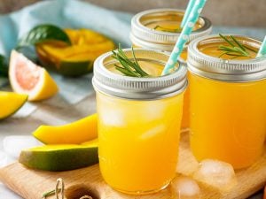 Smoothie pamplemousse et mangue