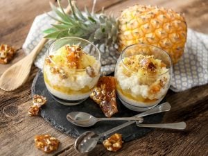 Gratin d’ananas Pain de Sucre à la noix de coco