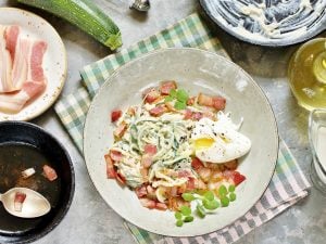 Pâtes carbonara aux pois gourmands
