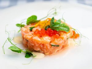 Tartare de saumon au pomelo