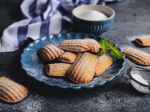Madeleines aux cerises