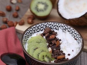 Bowl kiwi et noix de coco