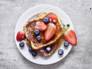 Pain perdu aux fruits rouges