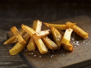 Frites de pommes de terre à la poêle