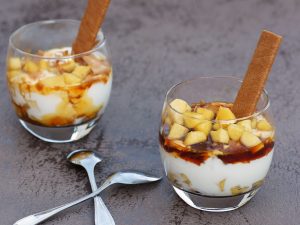 Verrines aux pommes caramélisées et fromage blanc