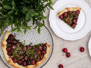 Tarte aux cerises et pistaches
