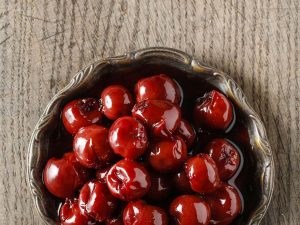 Cerises poêlées aux épices