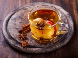 Jus de pomme chaud aux épices