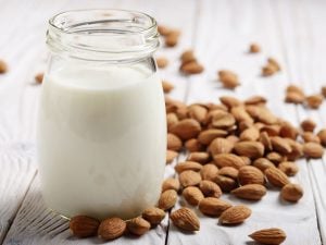 Lait d’amandes fraîches
