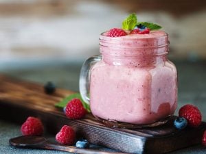 Milkshake aux fruits rouges