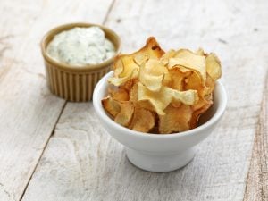 Chips de céleri