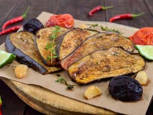 Aubergines à la provençale au four