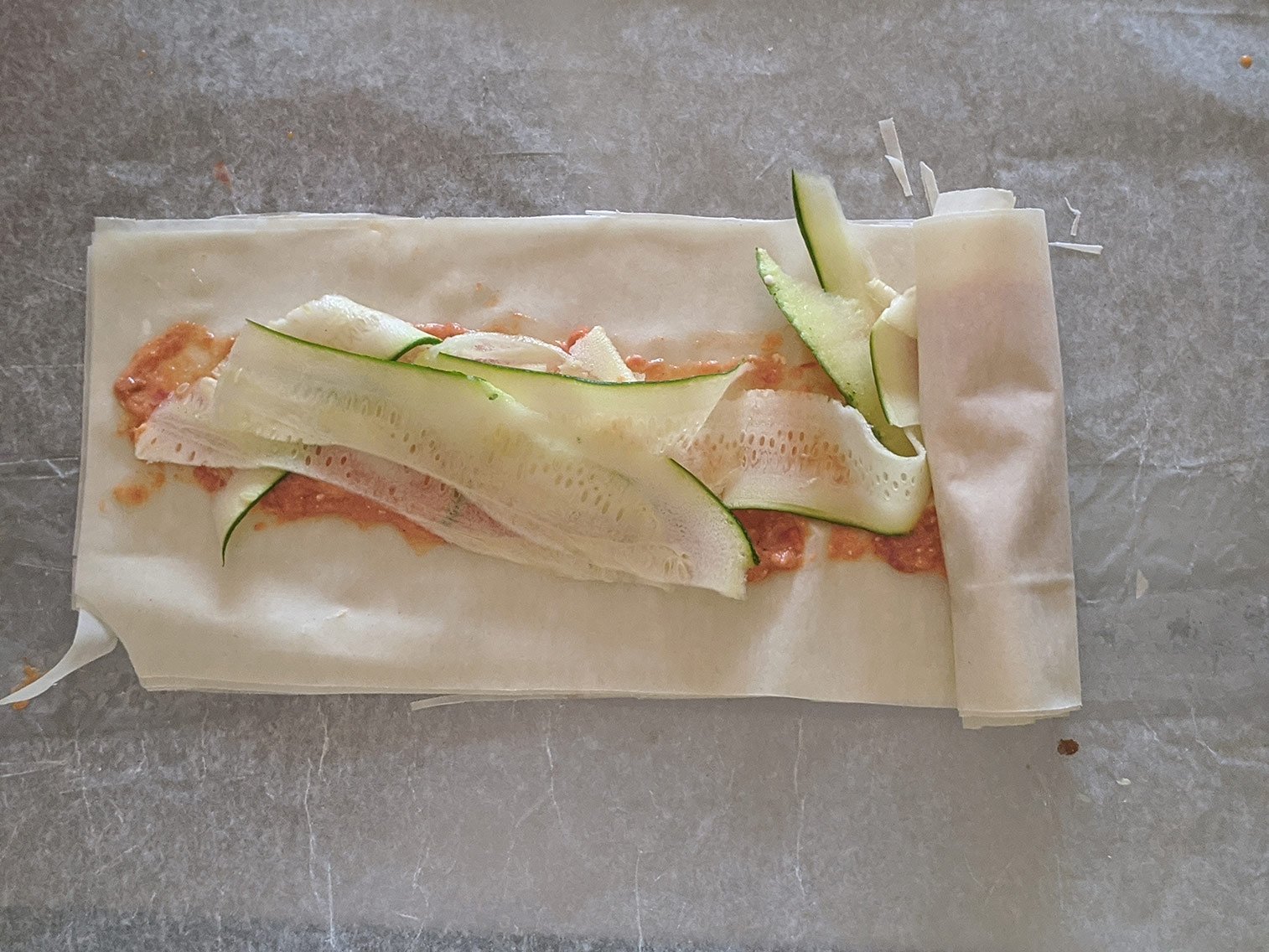Enfin, je roule en prenant uniquement les 2 premières feuilles filo.