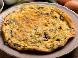 Omelette aux olives noires de Nyons