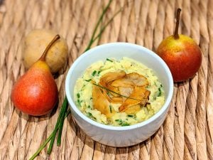 Purée de pommes de terres, poires et ciboulette