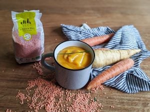 Soupe de lentilles corail, carottes et panais