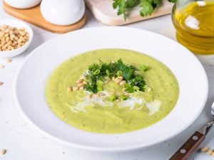 Soupe de légumes au thym