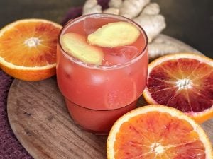 Jus vitaminé à l’orange sanguine et au gingembre