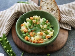 Macédoine de légumes de printemps